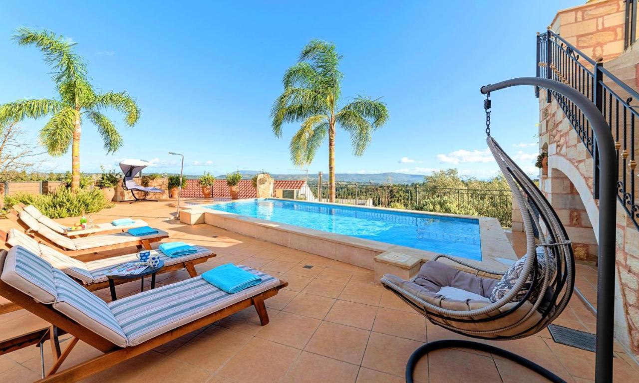 Steve Kois Villa Heated Pool La Canea Esterno foto